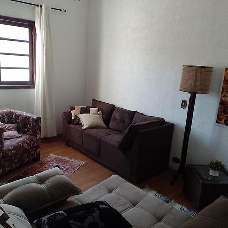 Quartos Para Hospedagem Da Casa Amarela Lägenhet Campos do Jordão Exteriör bild