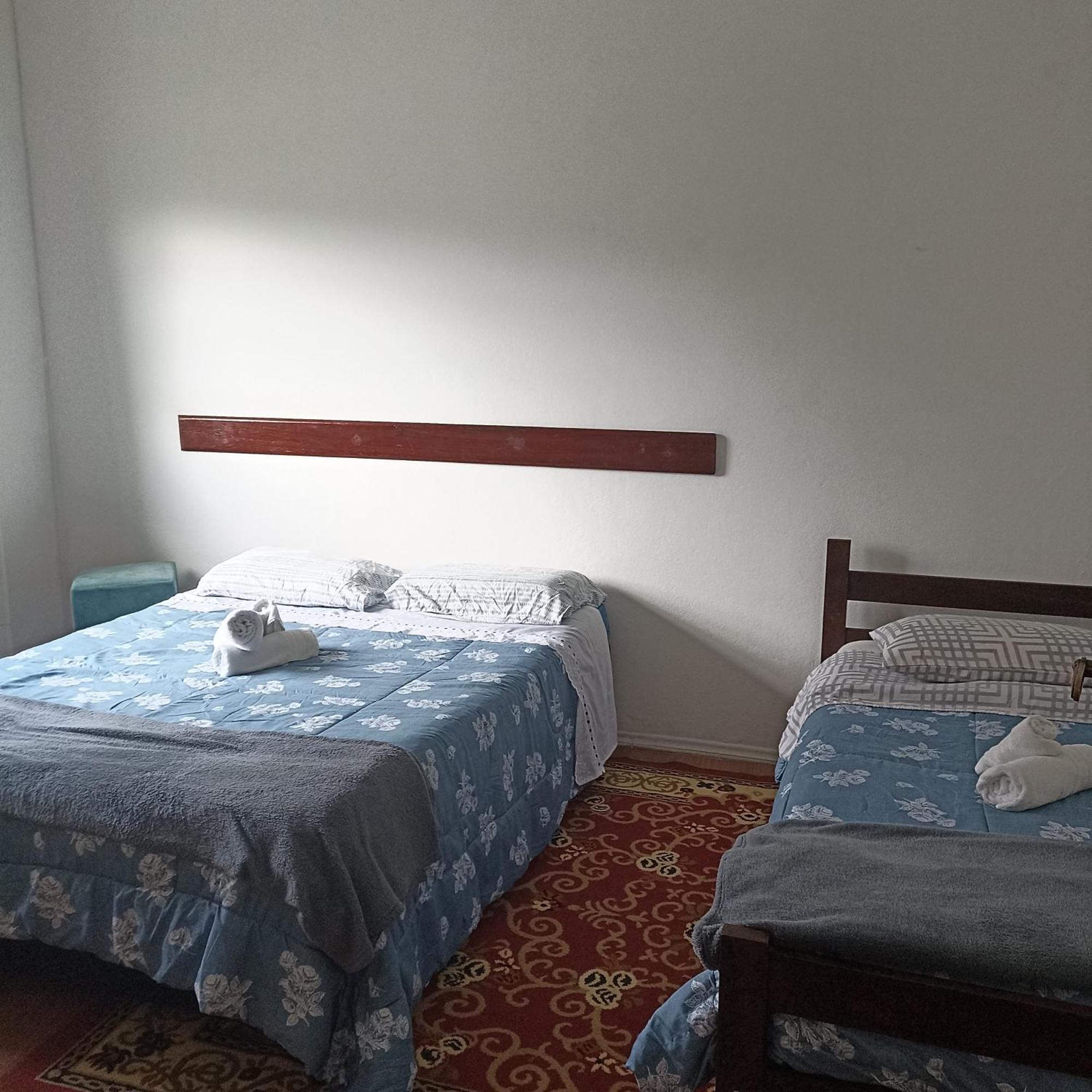 Quartos Para Hospedagem Da Casa Amarela Lägenhet Campos do Jordão Exteriör bild
